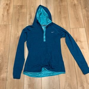 NWOT Nike Long Sleeve